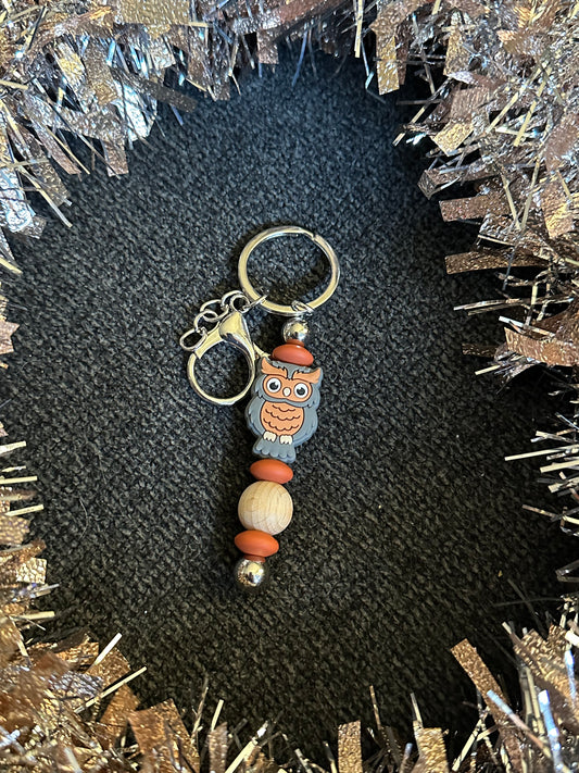 Rust Owl - Bar Keychain